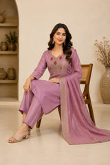 Elegant Mauve Shimmer Embroidered Kurta Set with Dupatta