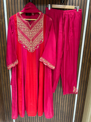 Graceful double shade Mul Chanderi Embroidered Kurta Set