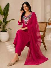 Elegant Fuchsia Dola Silk Embroidered Kurta Set