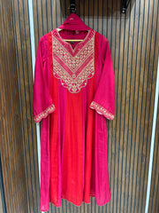 Graceful double shade Mul Chanderi Embroidered Kurta Set
