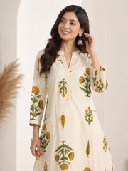 Off-White Handloom Cotton A Line Kurta Set with Floral Buta Print