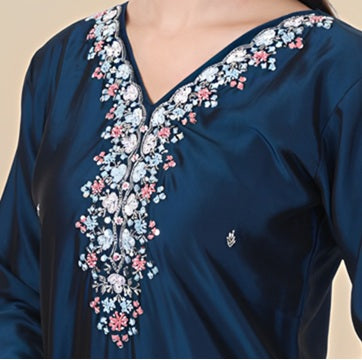 Graceful Navy Blue Embroidered Kurta Set with beautiful Organza Dupatta
