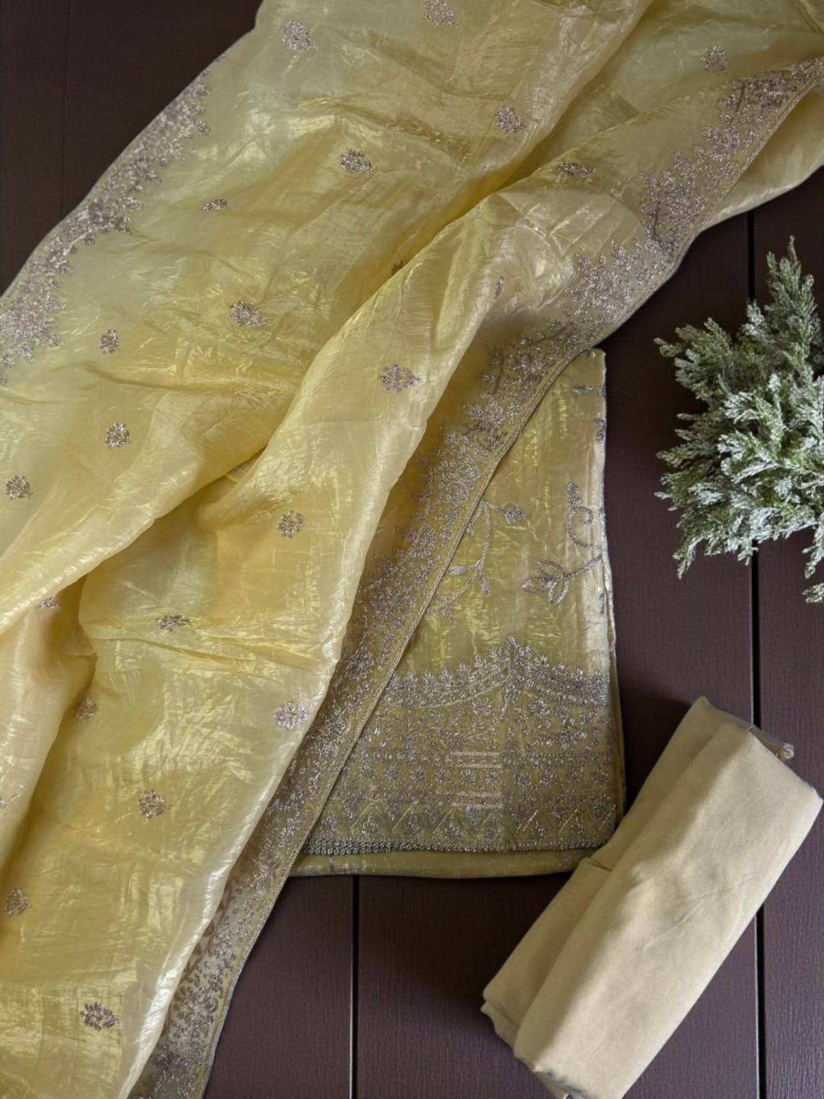 Elegant Gold Crush Embroidered Unstitched Suit